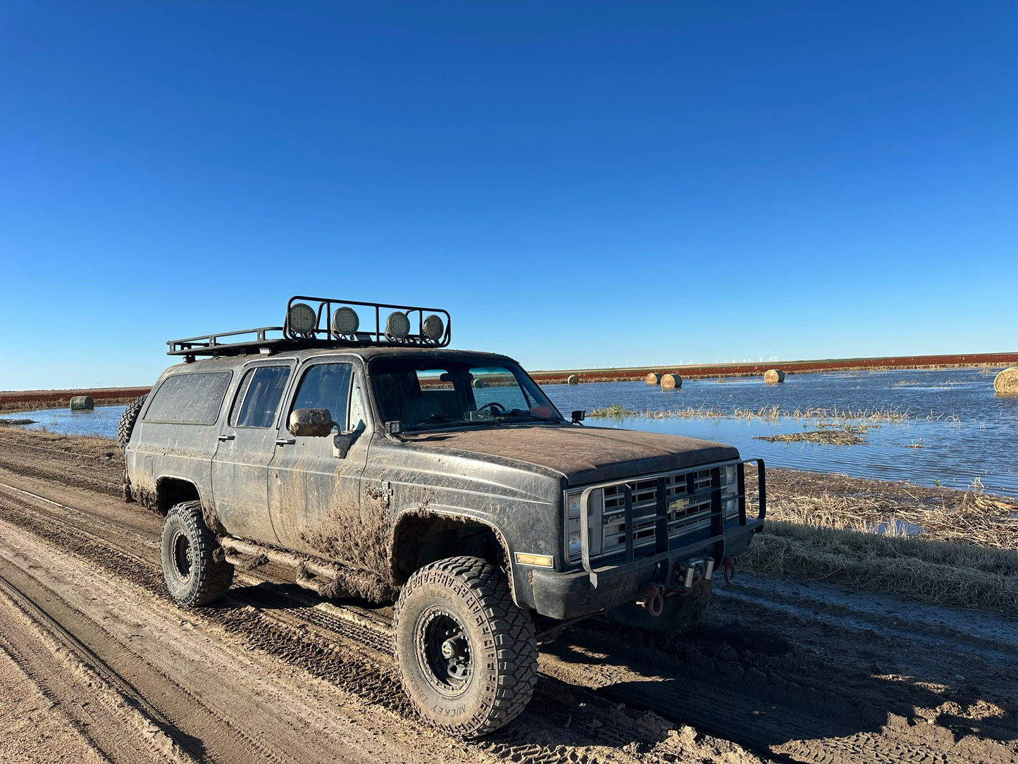 Square Body Ditch Light Mount