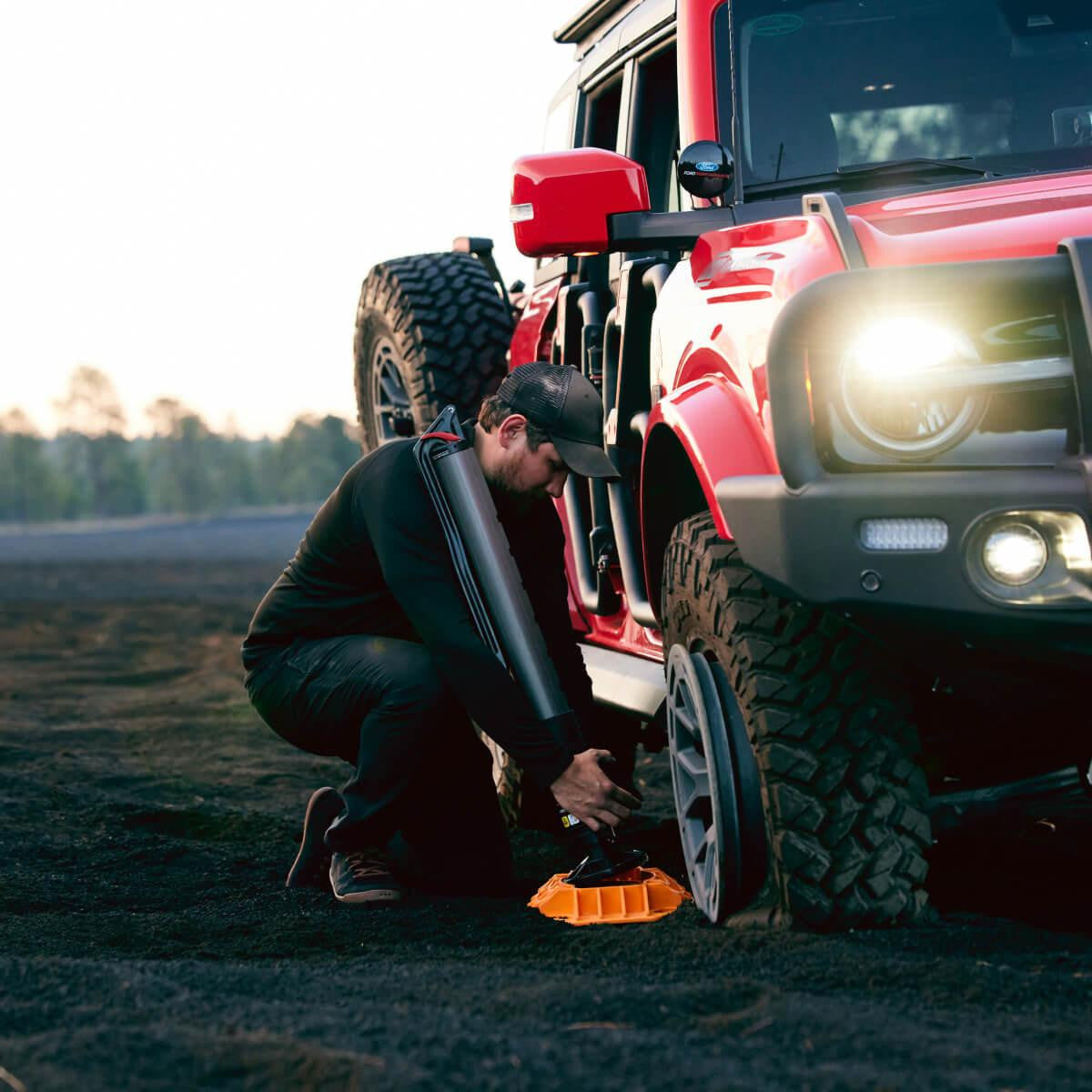 ARB Hydraulic Recovery Jack | 1060001